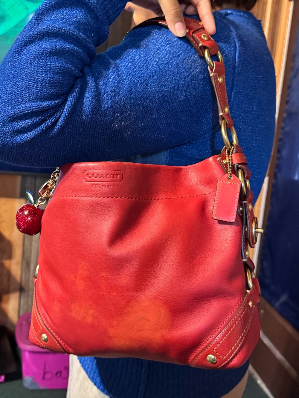 Coach Red Carly Leather Shoulder Bag with Gold Hardware - Picture 7 of 8